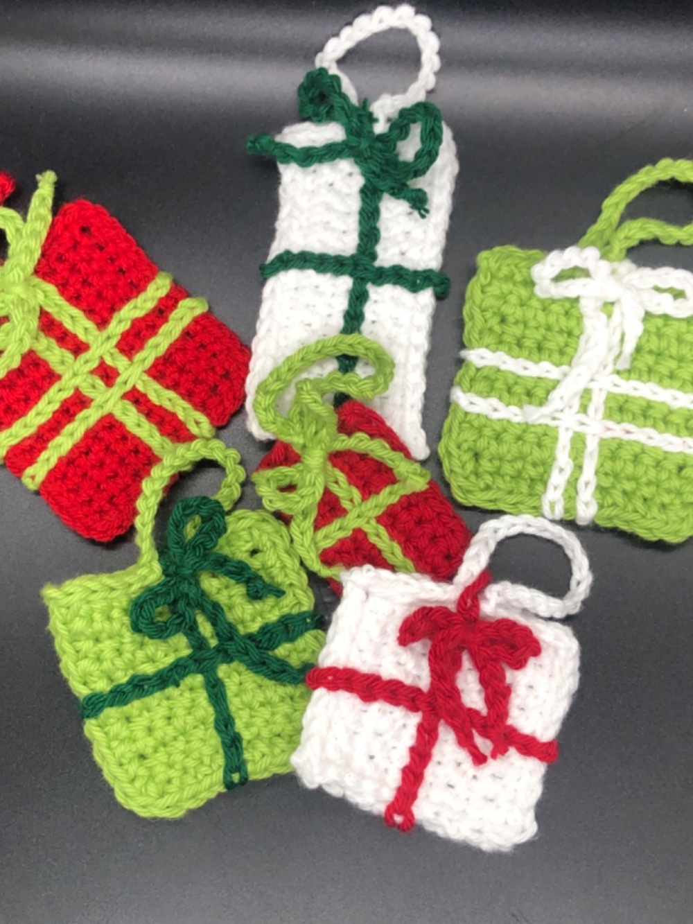 Handmade Crochet Ornament 6 Pc Gift Set, Gift Tags, Tree Ornament, Bag Accessory